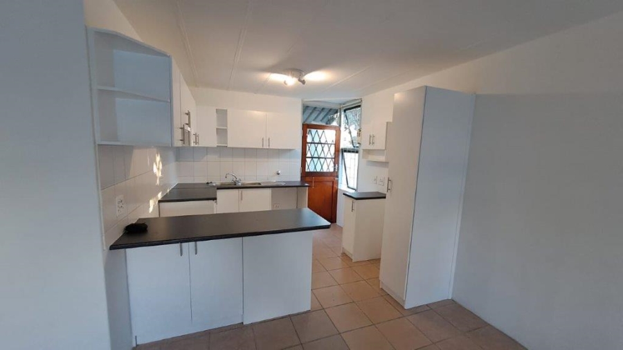 To Let 2 Bedroom Property for Rent in Onverwacht Western Cape